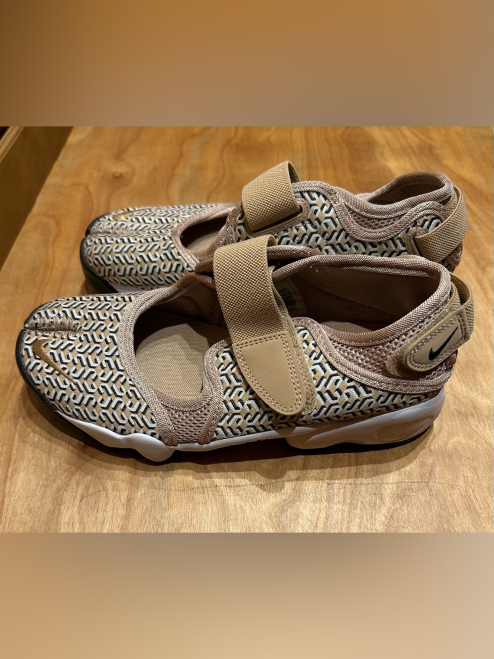 Nike Air Rift W7 Hemp